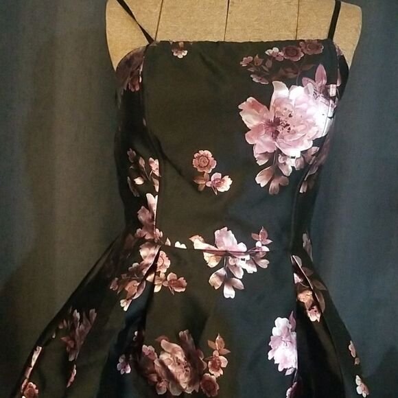 Women's Satin Dress Midi Mackenzie Floral Satin Party Dress - Picture 6 of 13